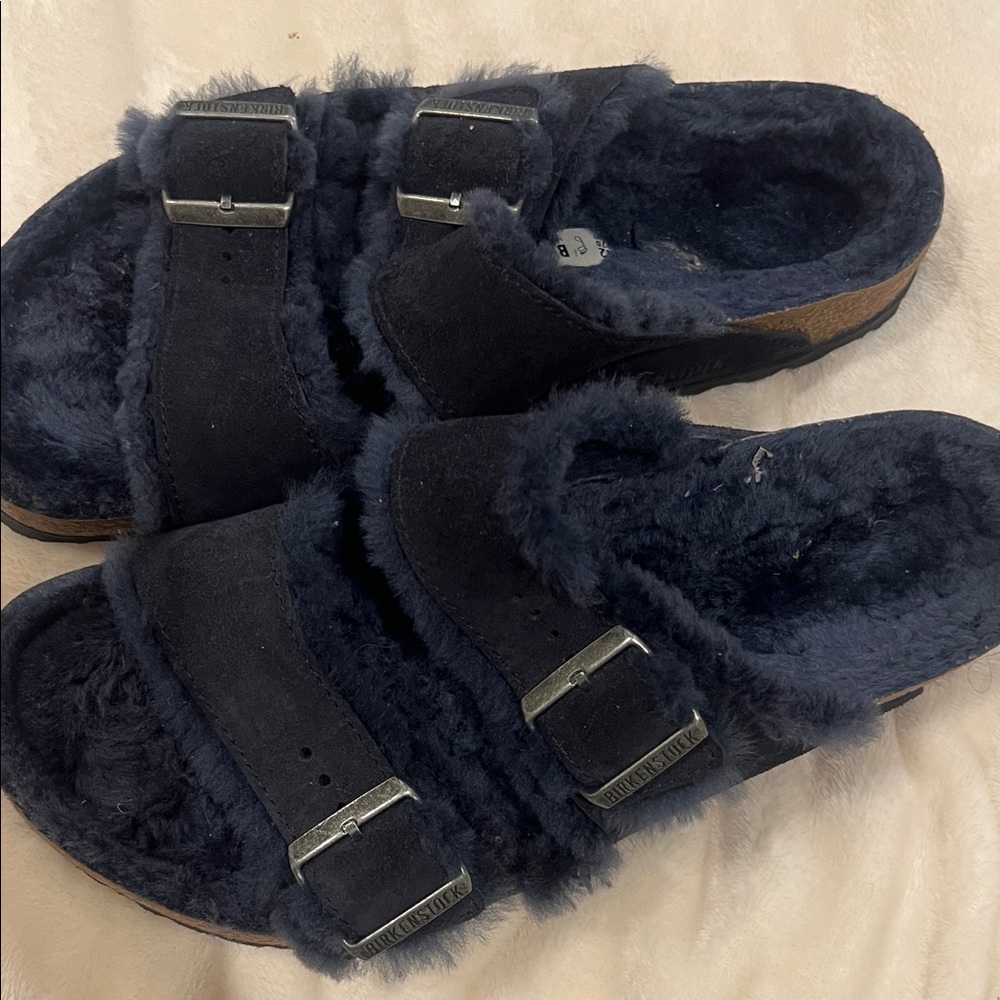 Navy fur lined Arizona Birkenstocks